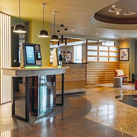 B&B Hotel London Heathrow Slough Dış mekan fotoğraf