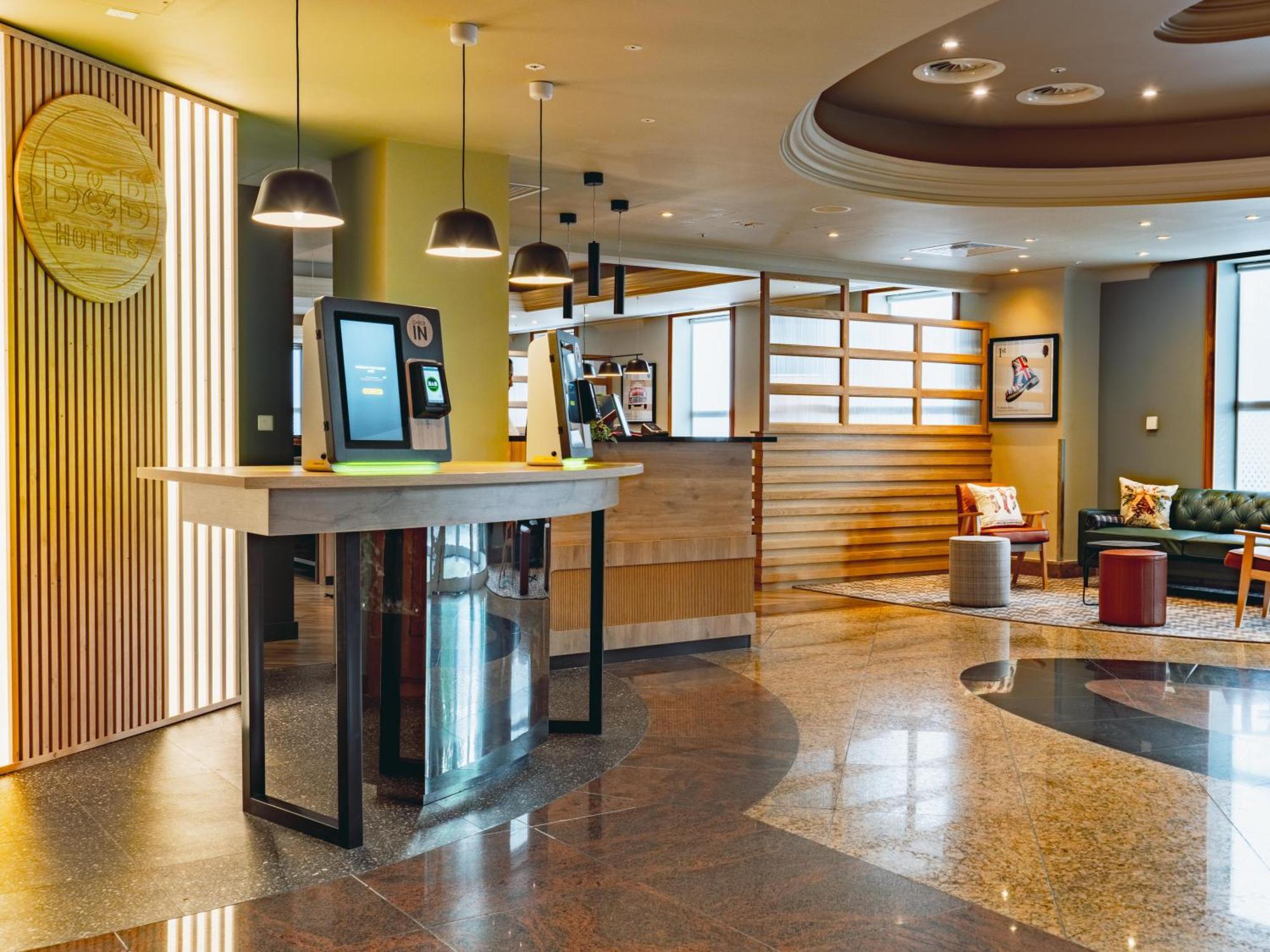 B&B Hotel London Heathrow Slough Dış mekan fotoğraf