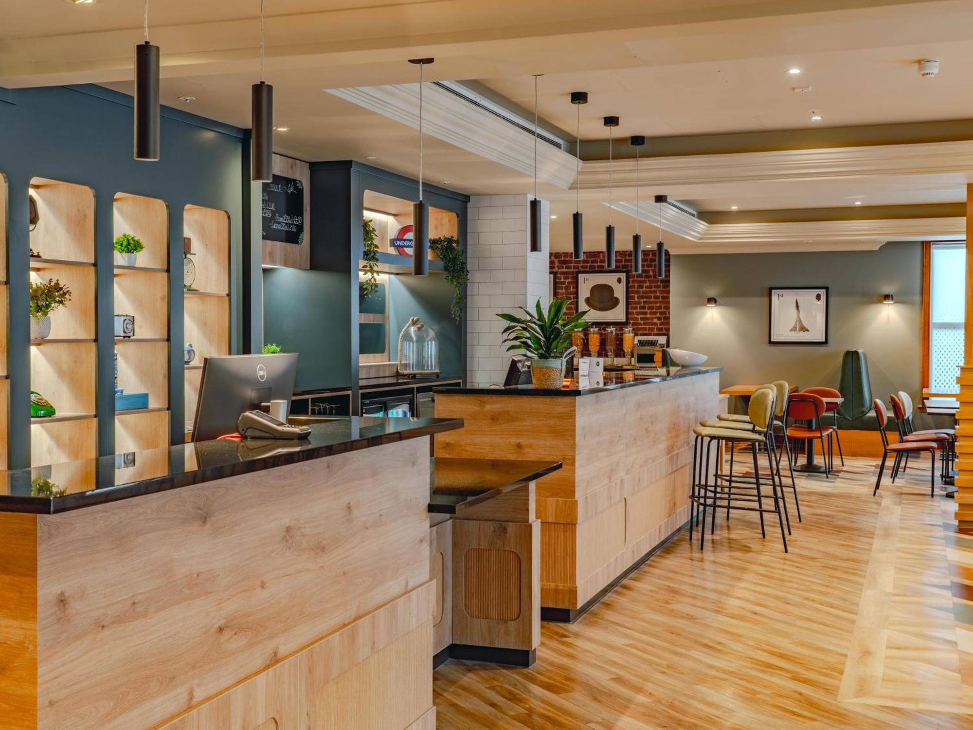 B&B Hotel London Heathrow Slough Dış mekan fotoğraf