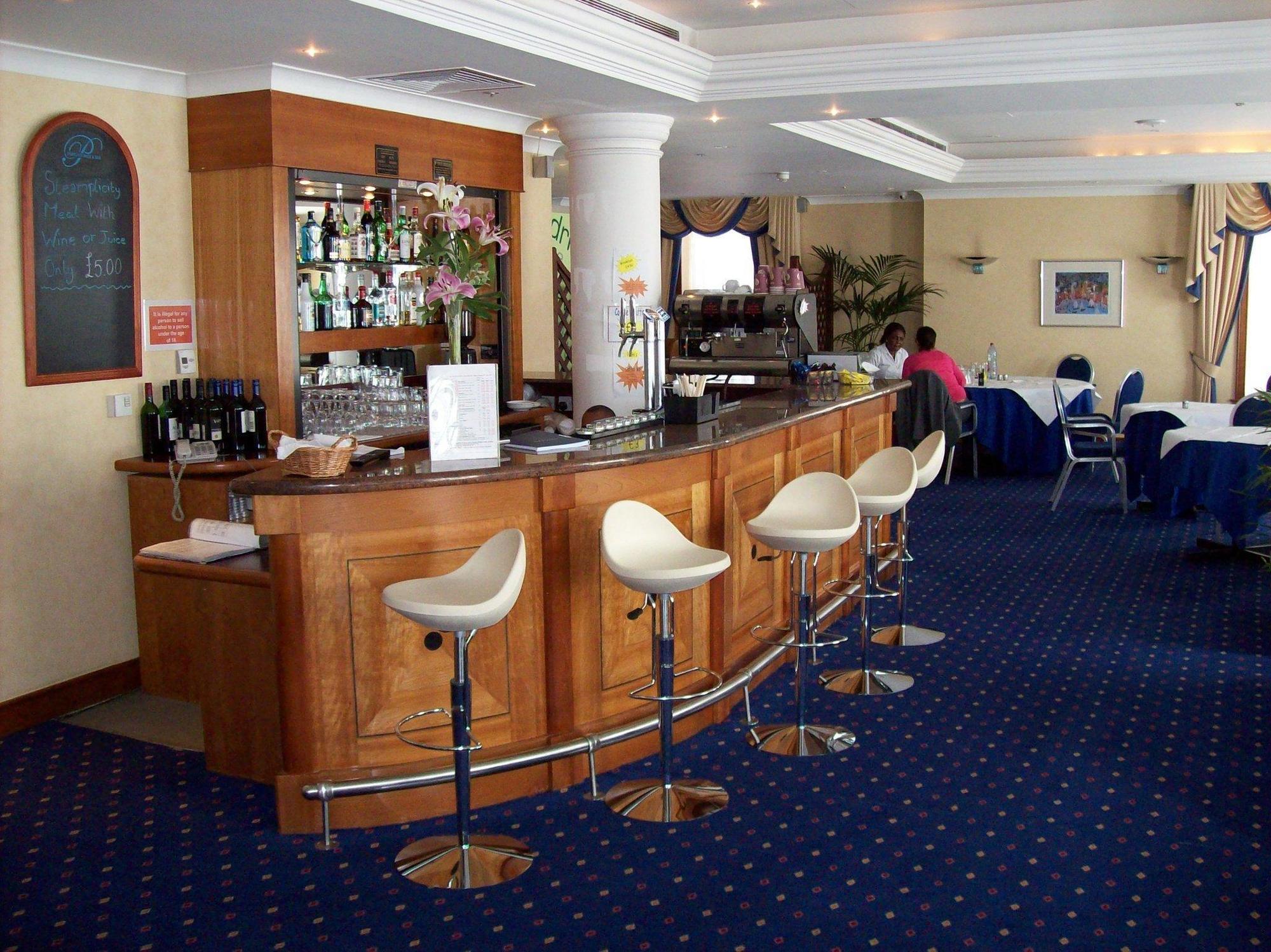 B&B Hotel London Heathrow Slough Dış mekan fotoğraf