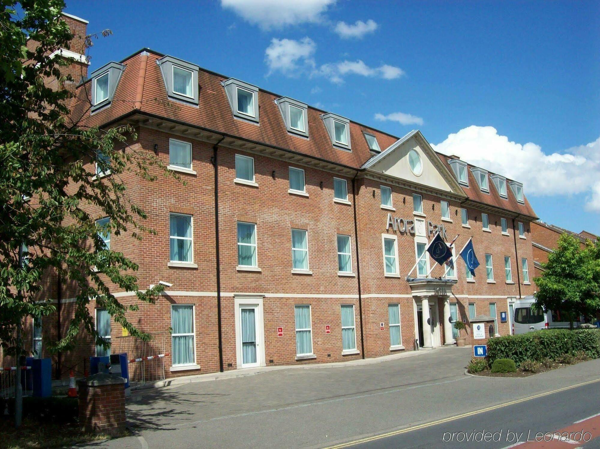 B&B Hotel London Heathrow Slough Dış mekan fotoğraf